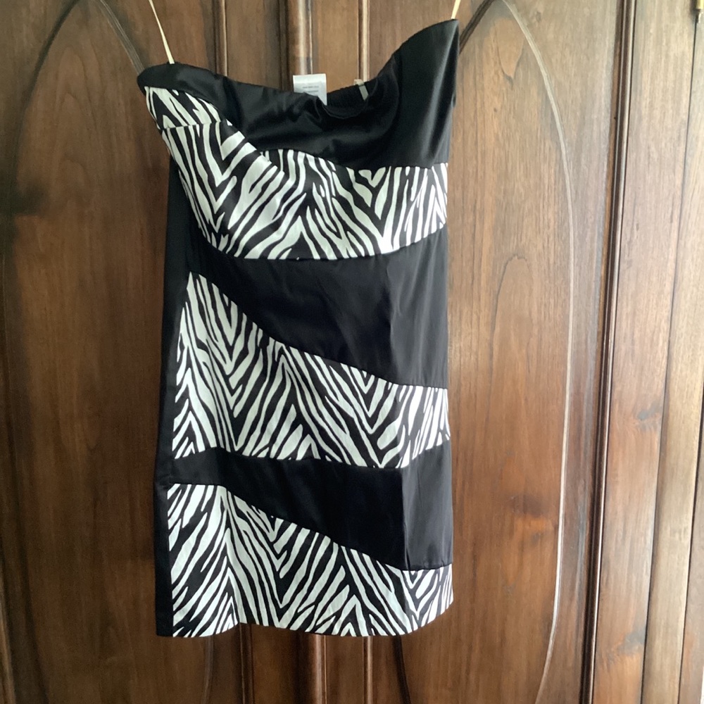 Wish wish wish - black and zebra strapless dress (size 9)